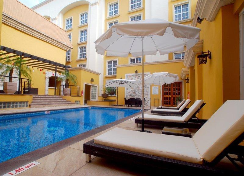 Holiday Inn Monclova By Ihg Exterior foto
