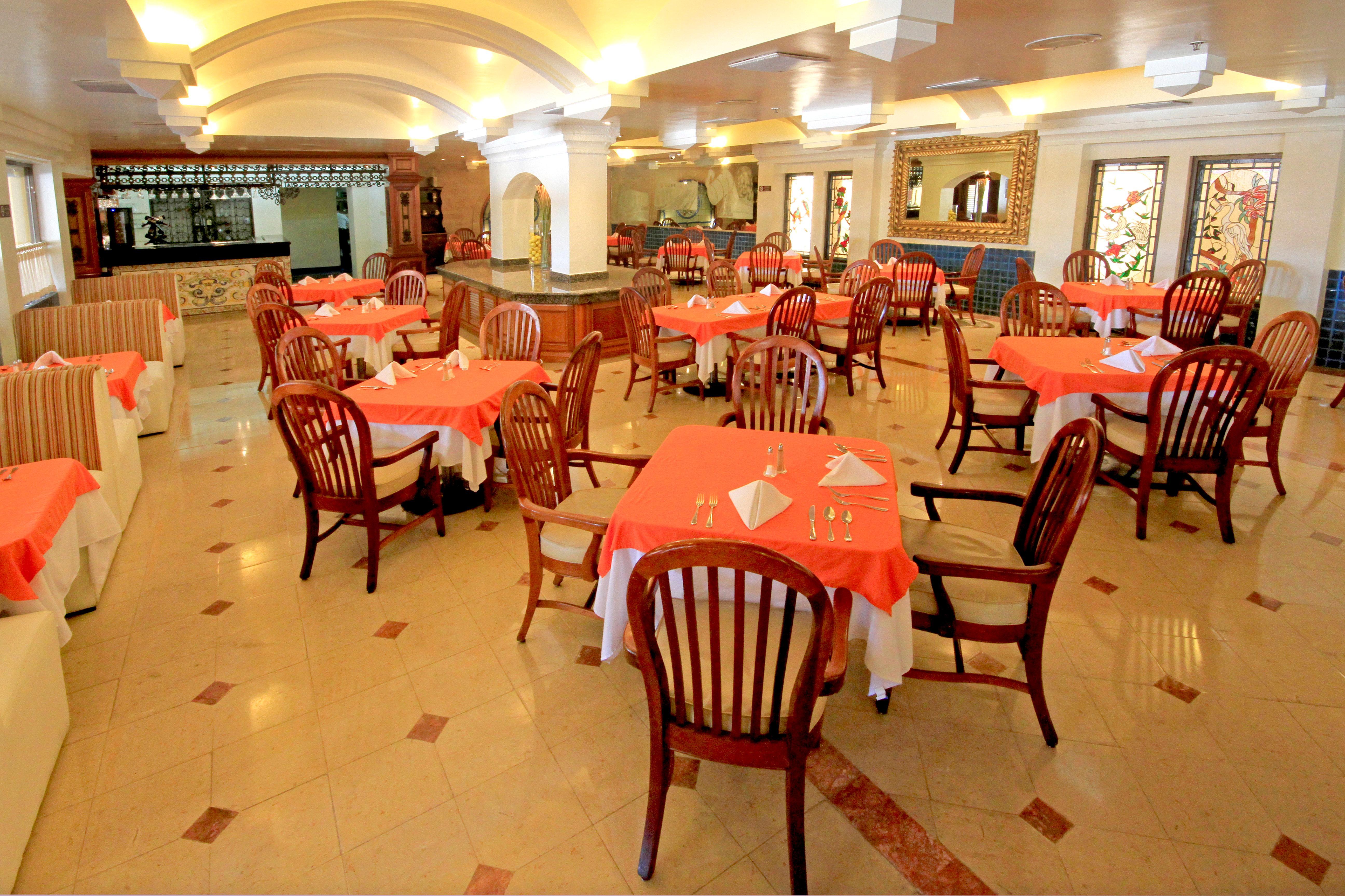 Holiday Inn Monclova By Ihg Exterior foto